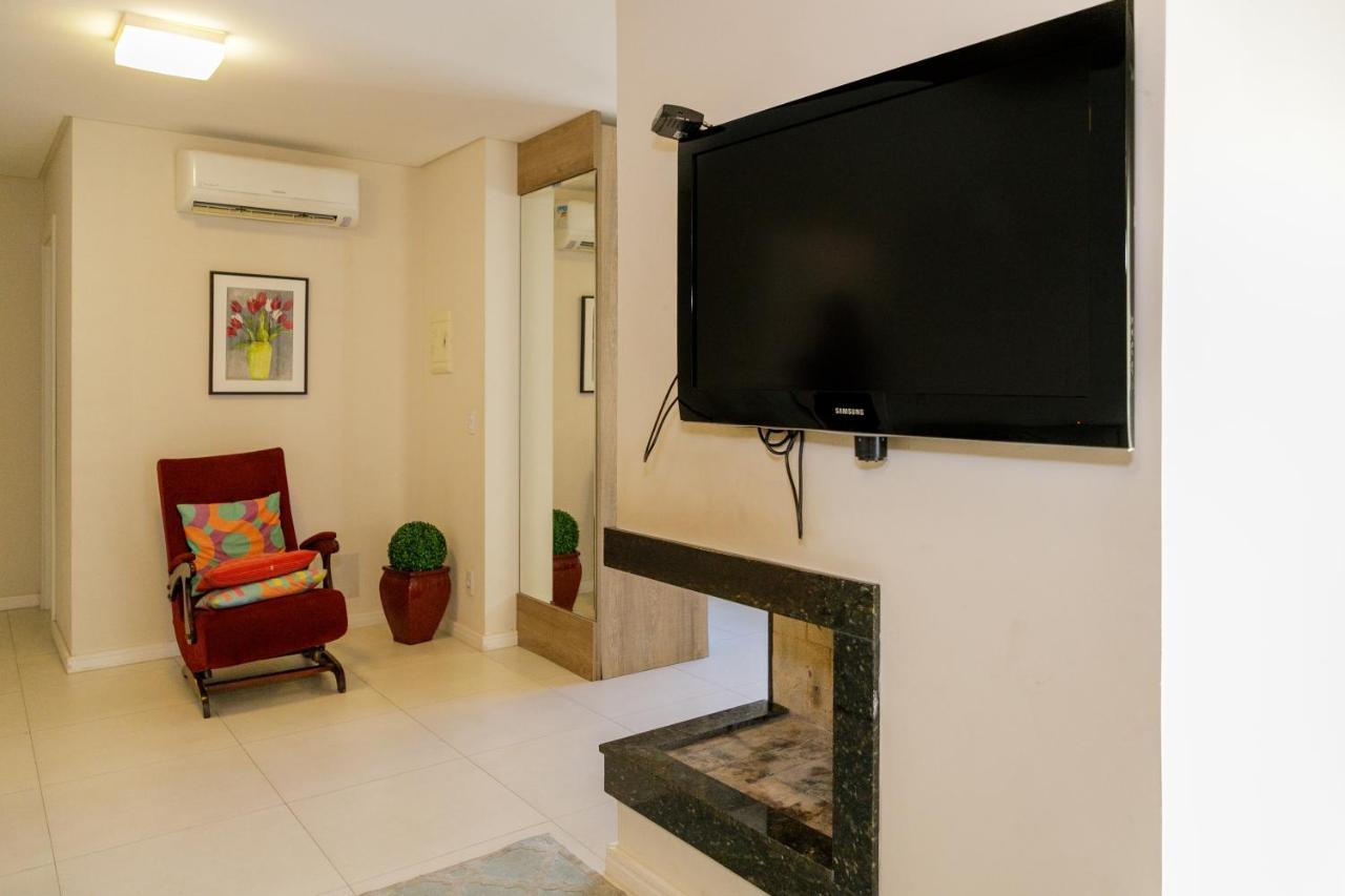 Apartamento Em Otima Localizacao Em Gramado Appartement Buitenkant foto